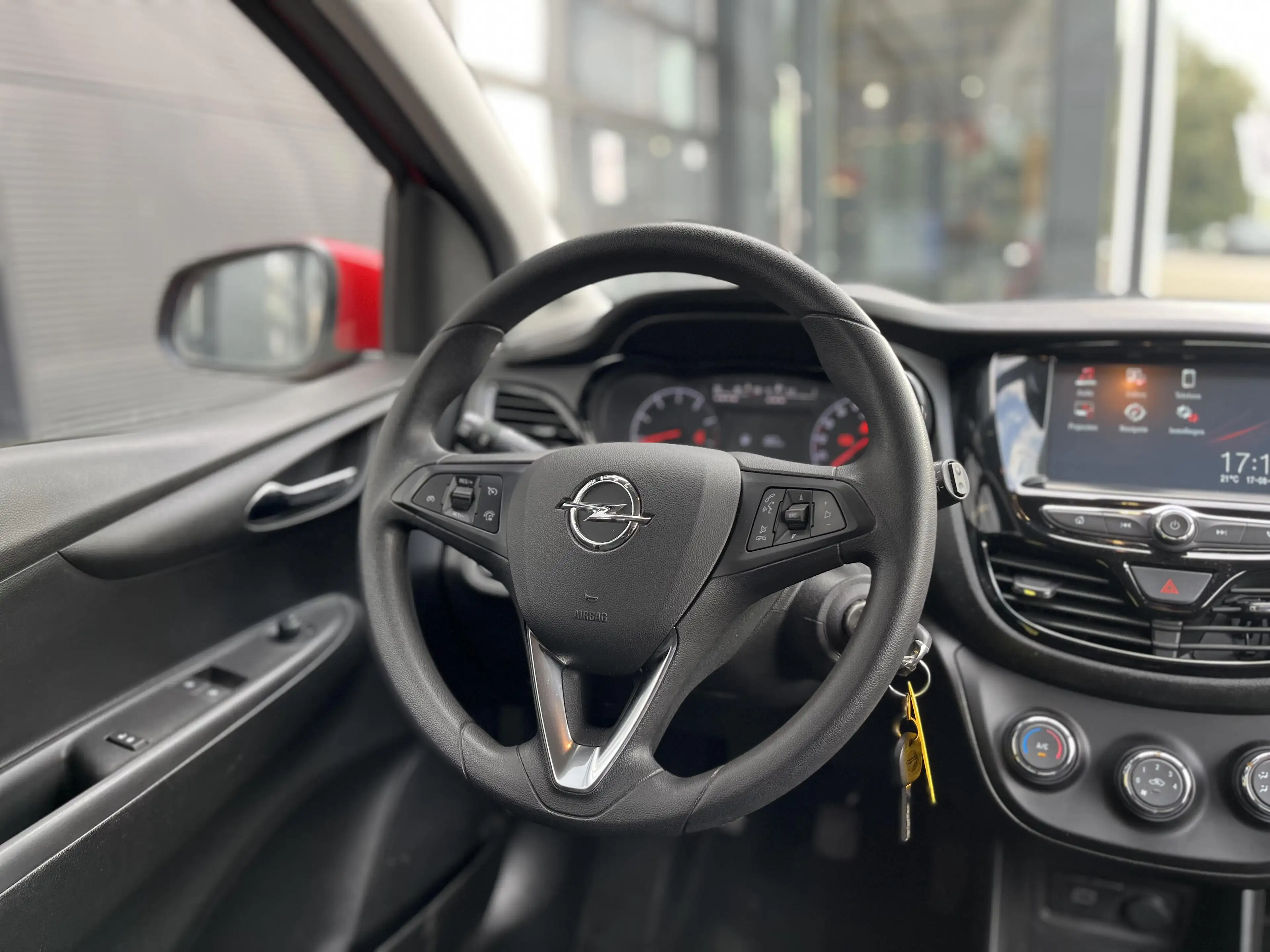 Opel Karl 1.0 ROCKS 5d 54kW — photo 8