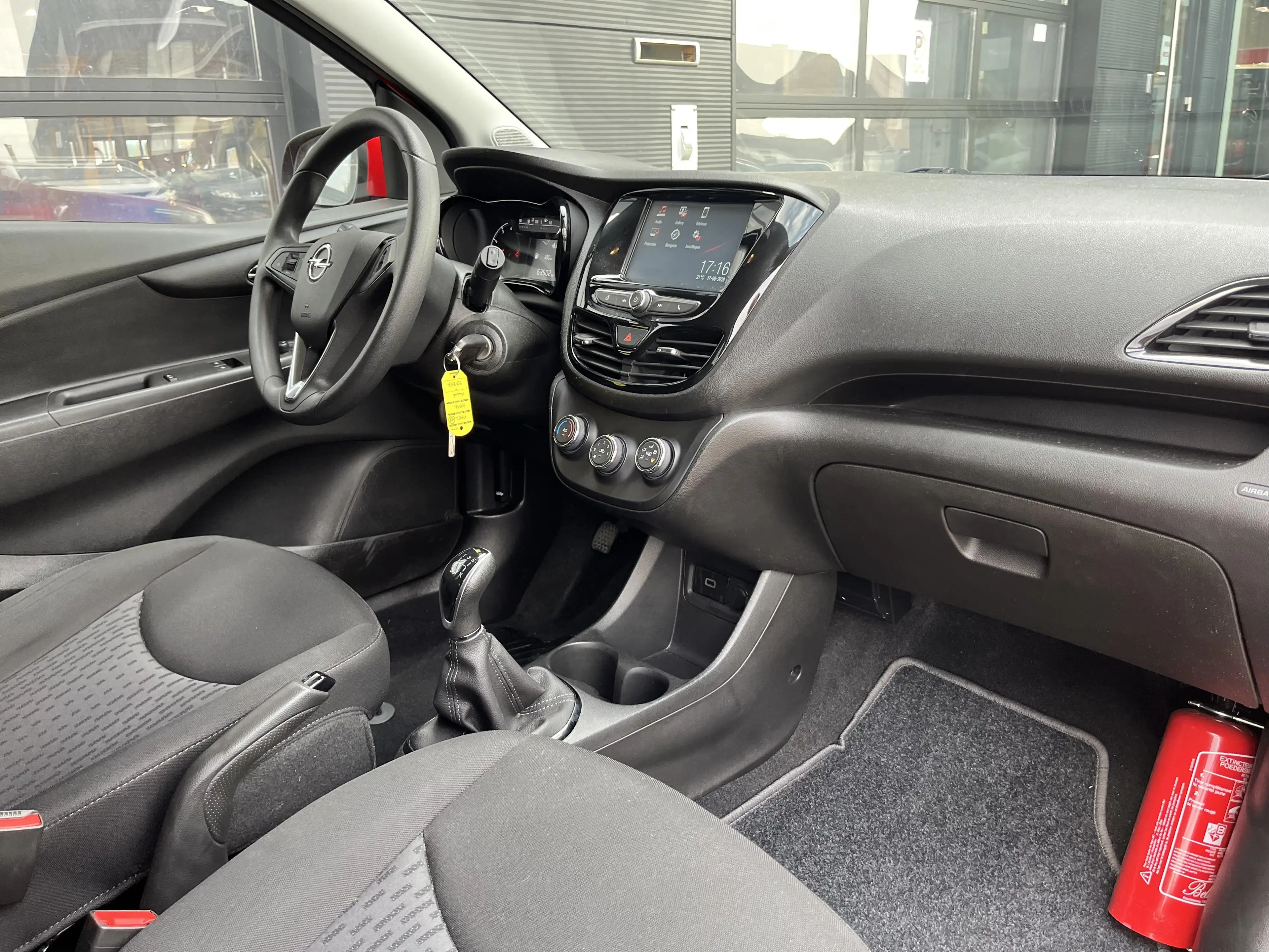 Opel Karl 1.0 ROCKS 5d 54kW — photo 2