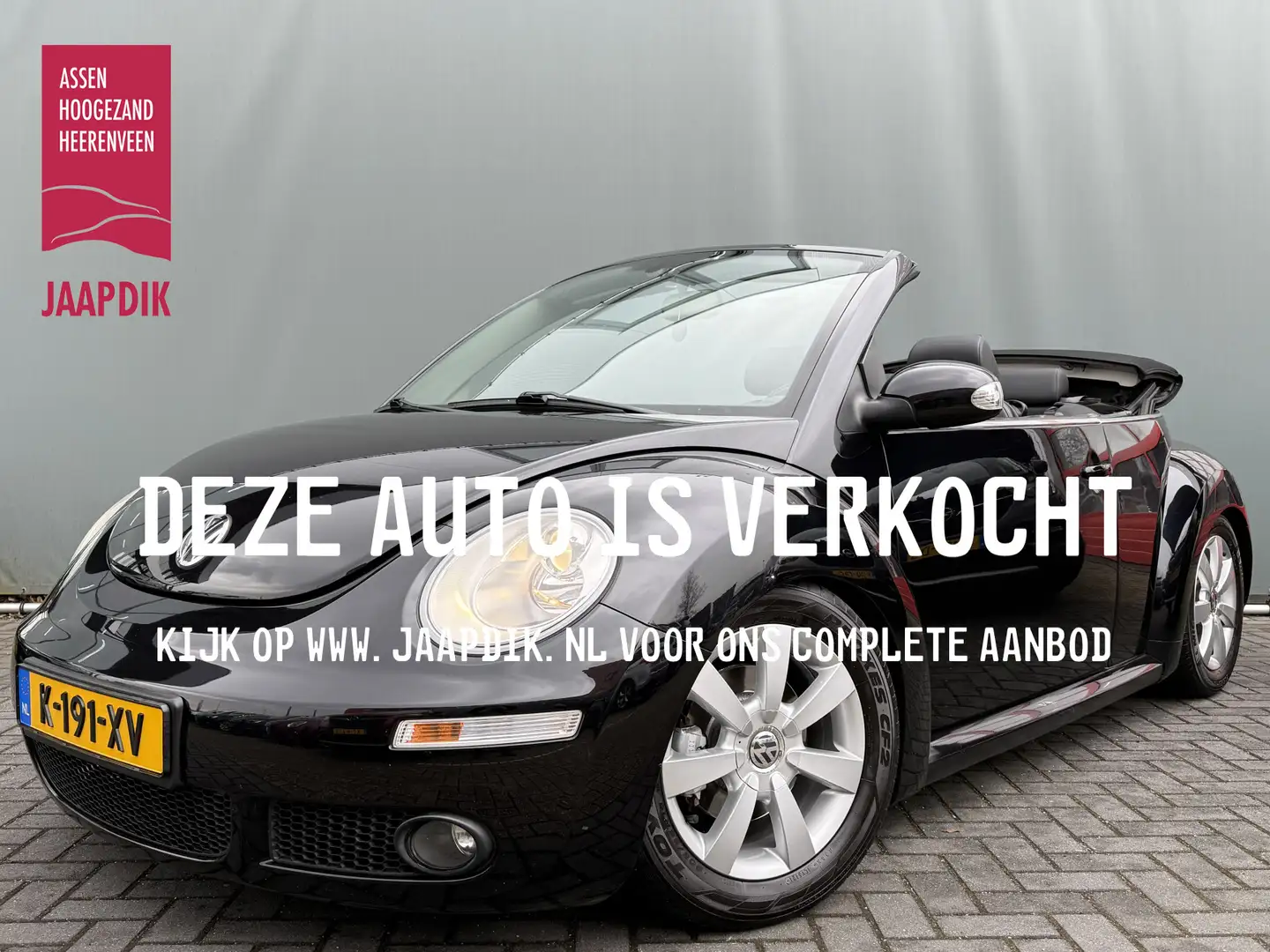 Volkswagen New Beetle Cabriolet BWJ 2008 1.6 102 PK Trendline TREKHAAK / Negro - 1