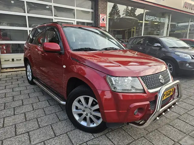 Suzuki Grand Vitara 2.4 Exclusive