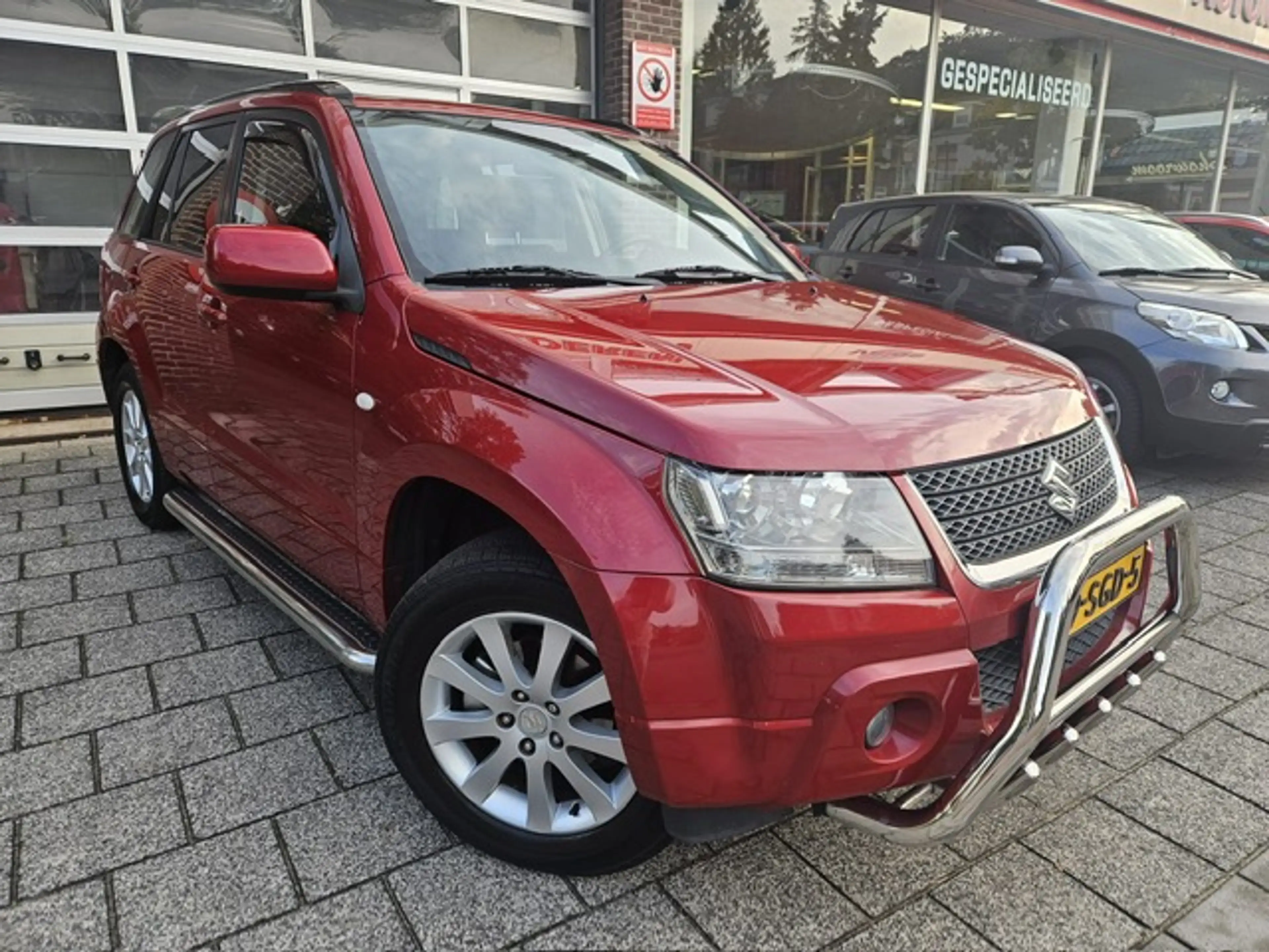 Suzuki Grand Vitara 2.4 Exclusive Trekhaak — photo 2
