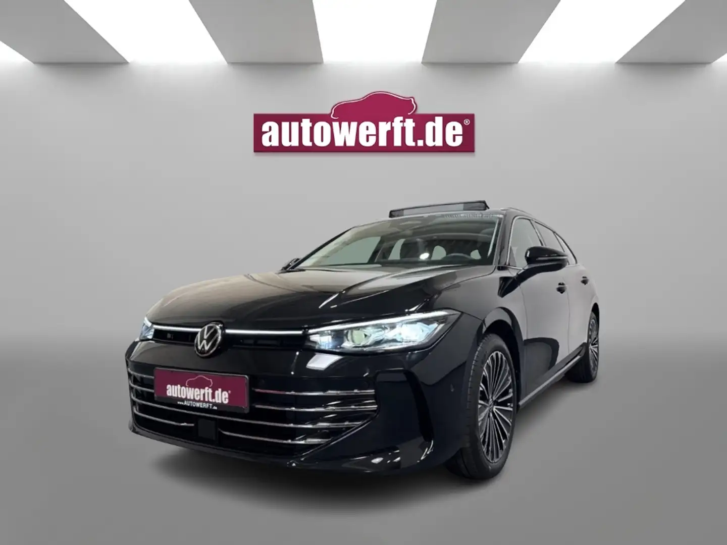 Volkswagen Passat Variant 2.0 TDI DSG ELEGANCE PANO AHK MATRIX 18Z HUD 360 C Schwarz - 1
