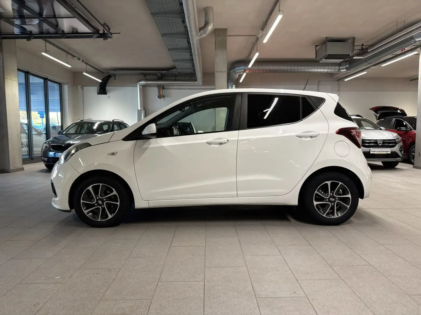 Hyundai i10 blue Trend Klima Sitzheizung Fenster el. Weiß - 2