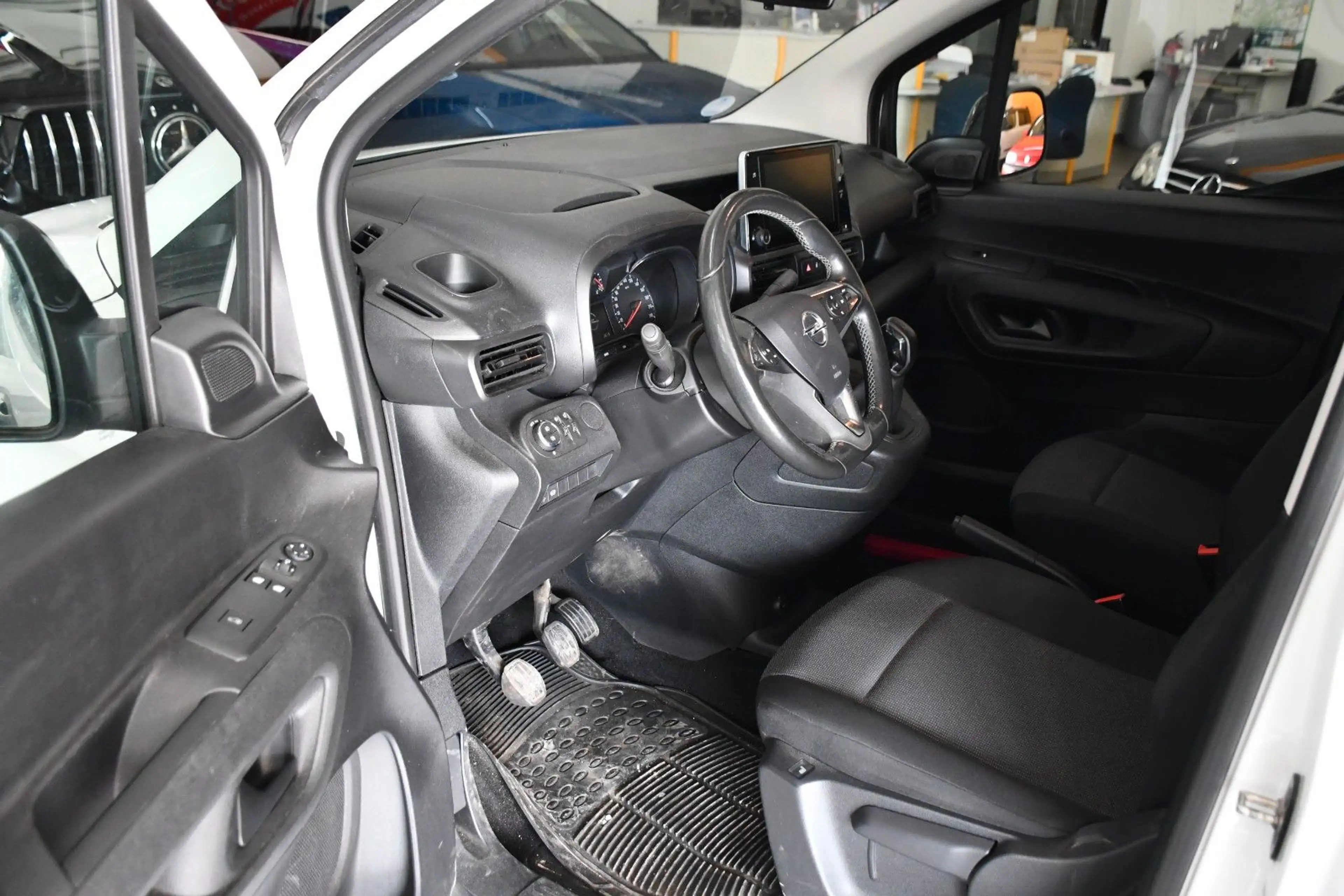 Opel Combo E Cargo Edition erh. Nutzlast XL SORTIMO — photo 8