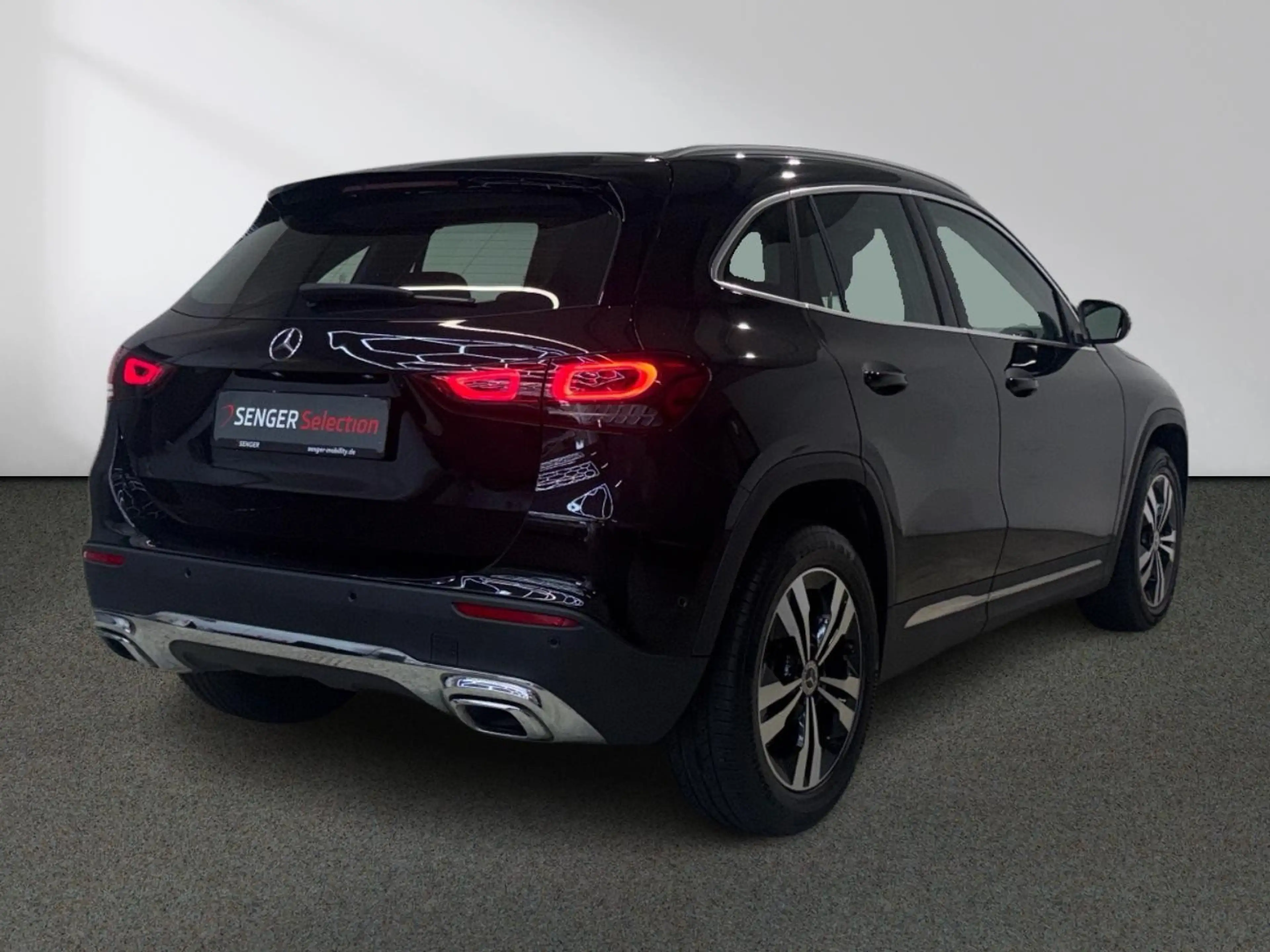 Mercedes-Benz GLA 200 d Progressive Multibeam Kamera MBUX AHK — photo 4