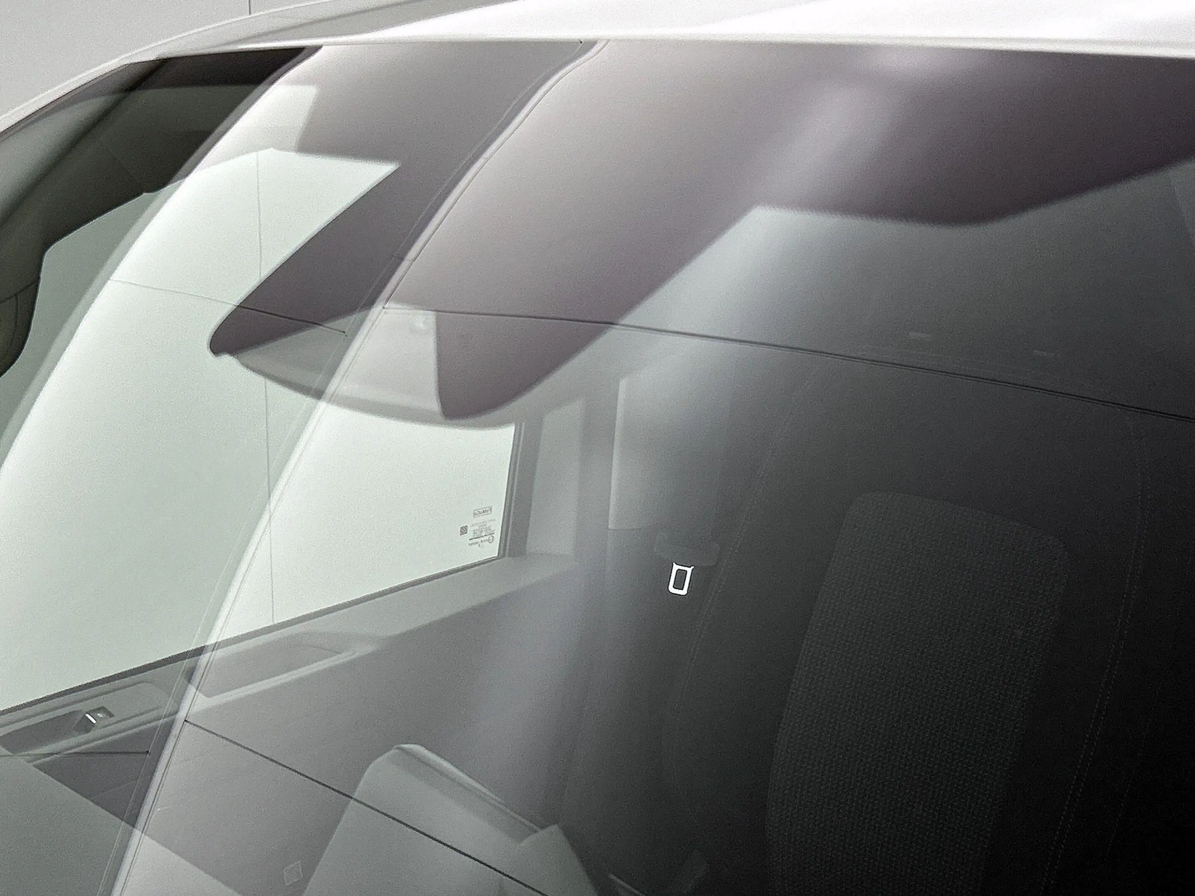 Volkswagen Transporter 2.5 eHybrid L2H1 Style 233 PK | Automaat | Airco | — photo 9