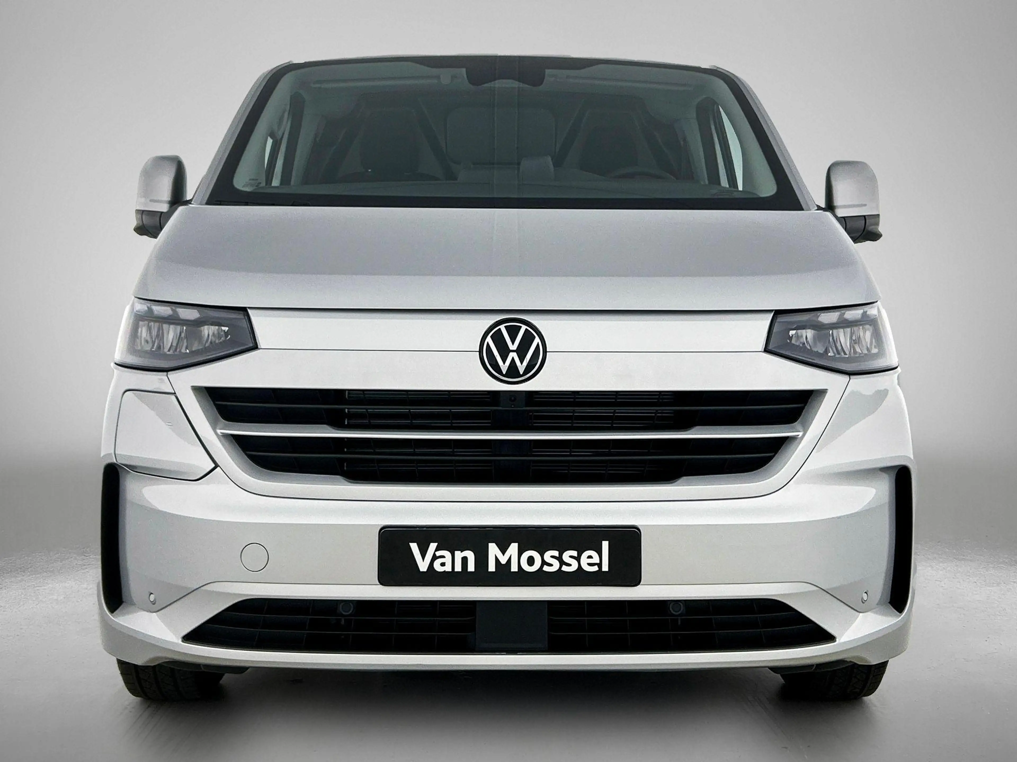 Volkswagen Transporter 2.5 eHybrid L2H1 Style 233 PK | Automaat | Airco | — photo 5