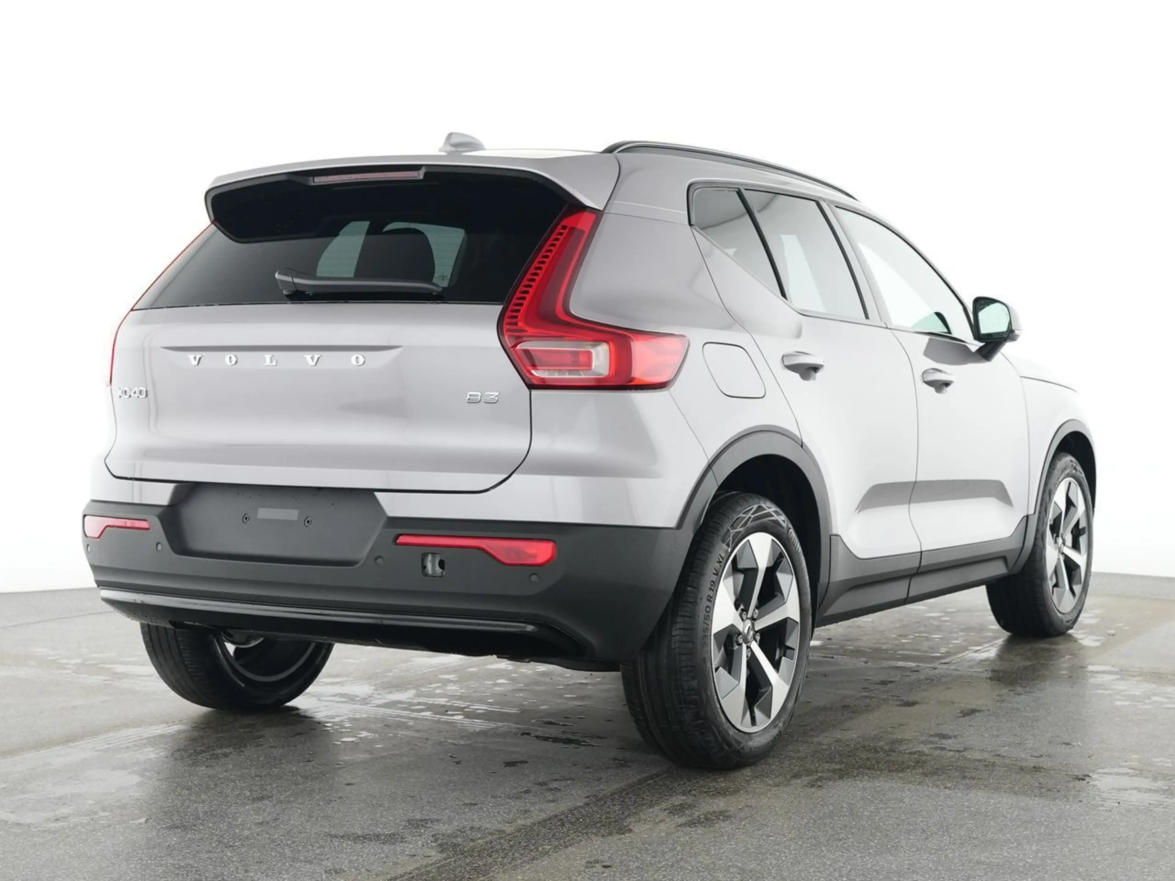 Volvo XC40 B4 Plus Dark 2WD !! PIXEL-LED+RFK+FSH !! — photo 3