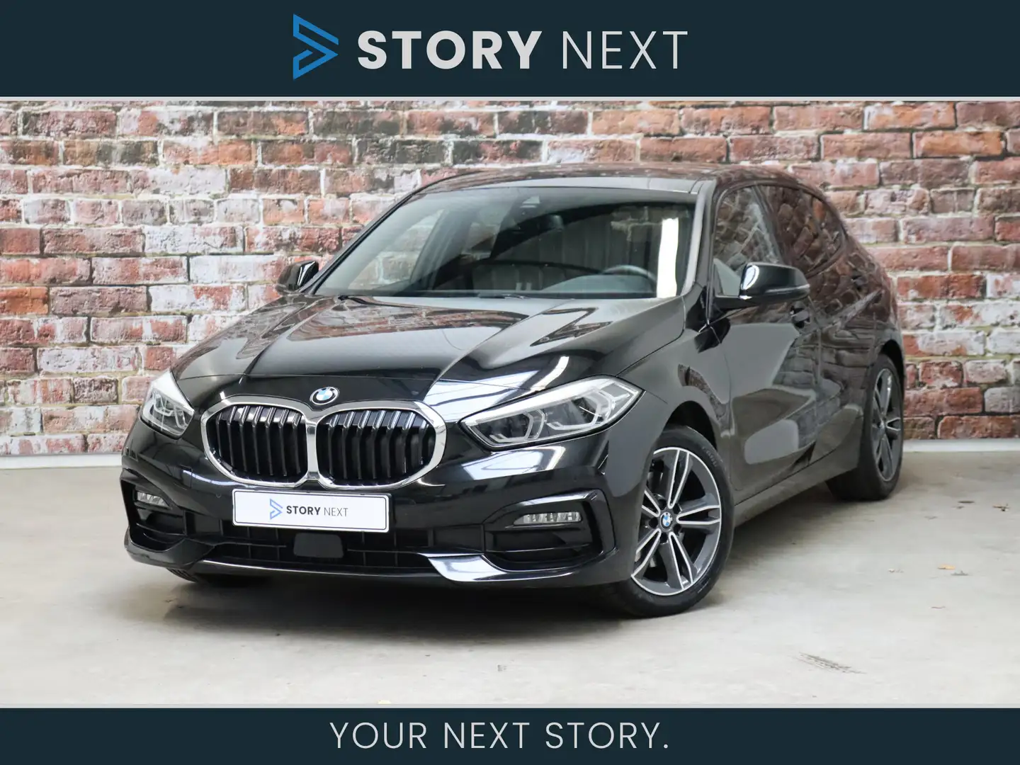 BMW 118 1 Serie 118i High Executive Sport Line Automaat / Zwart - 1