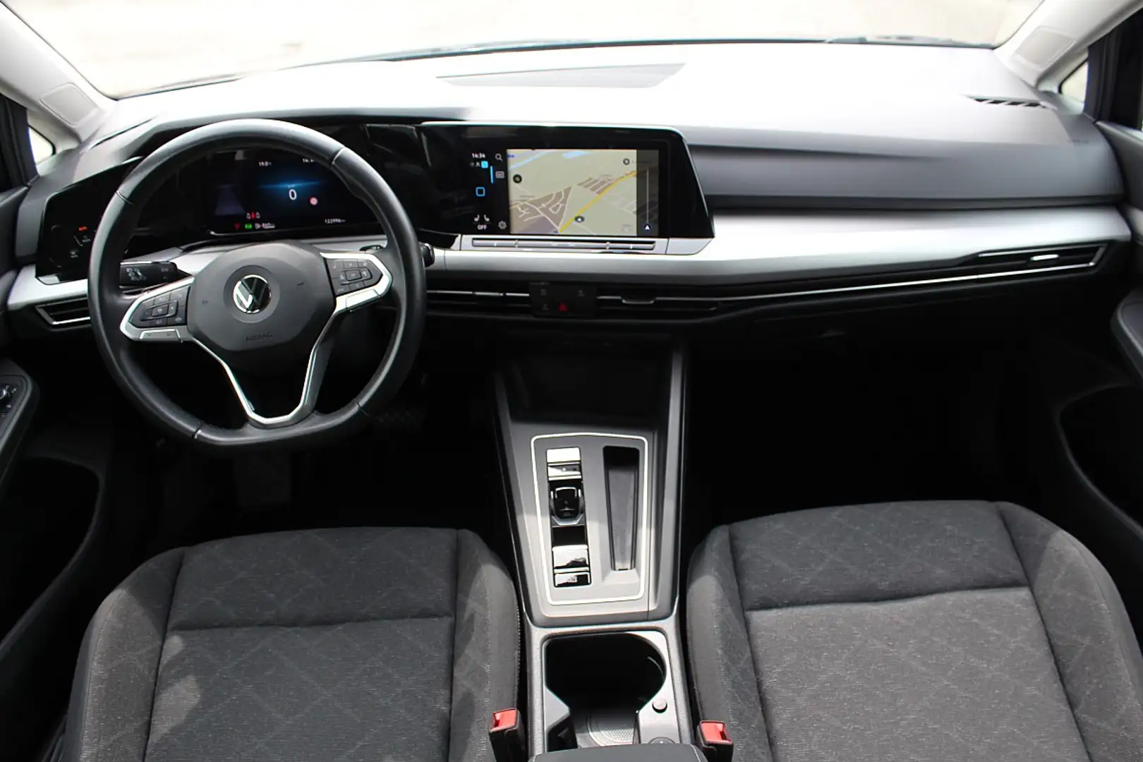 Volkswagen Golf Variant 2,0 TDI Life DSG |LED |ACC |Navi |E-AHK |Ambien... Noir - 2