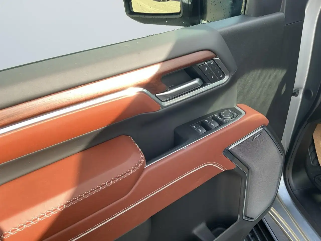 GMC Sierra 3500HD photo GMC Sierra 3500HD