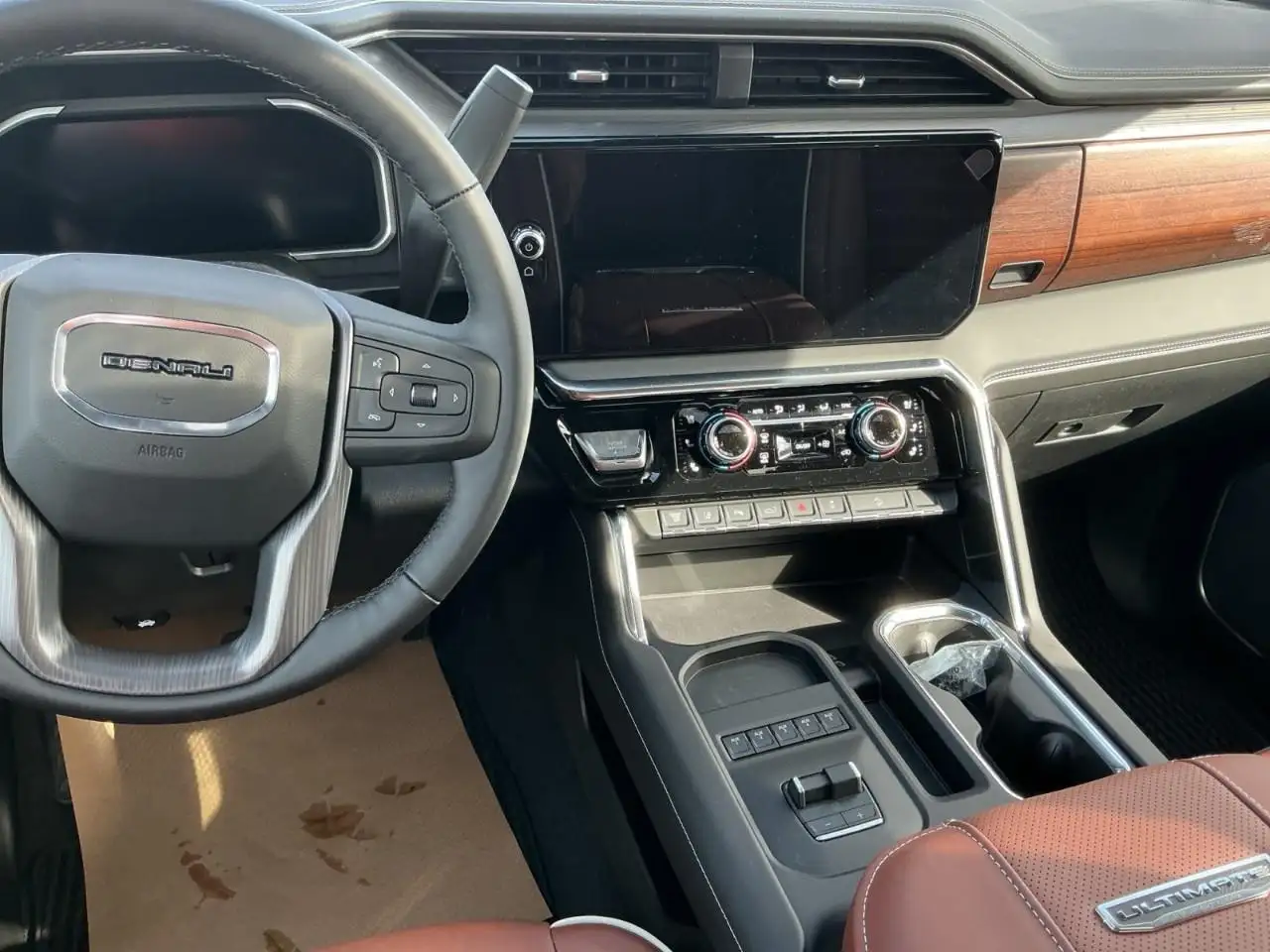 GMC Sierra 3500HD photo GMC Sierra 3500HD