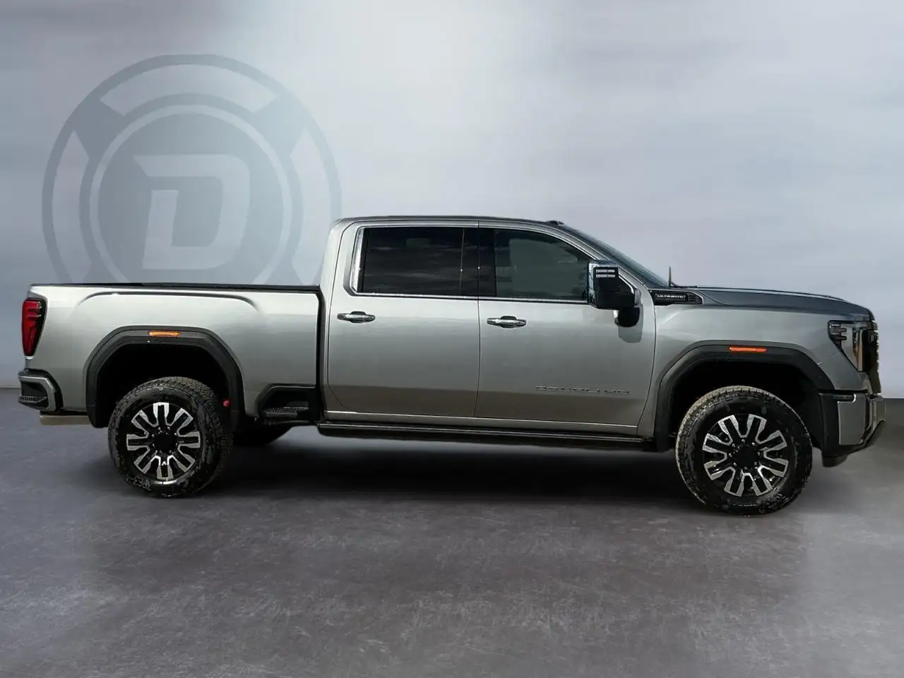 GMC Sierra 3500HD photo GMC Sierra 3500HD