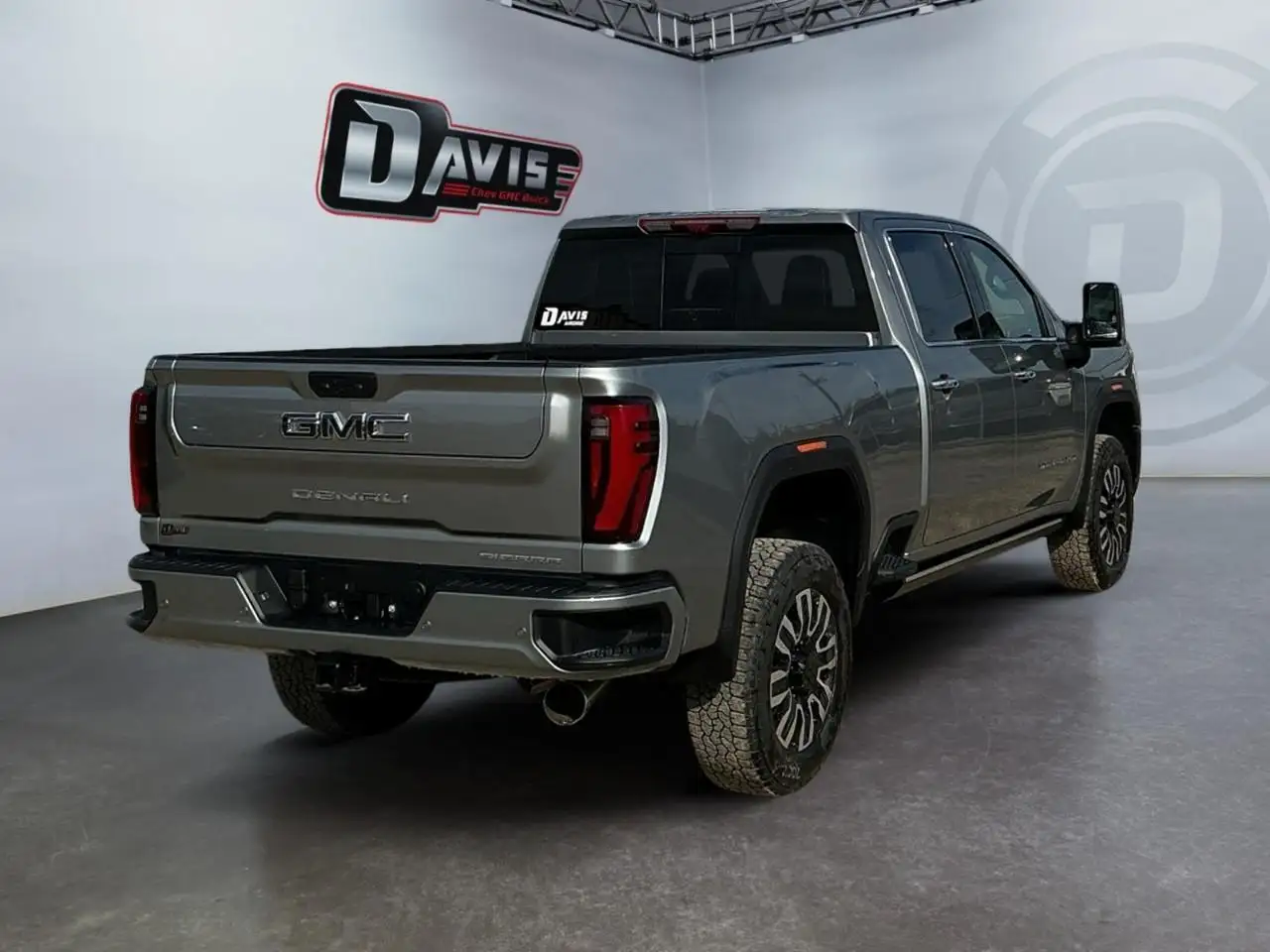 GMC Sierra 3500HD photo GMC Sierra 3500HD