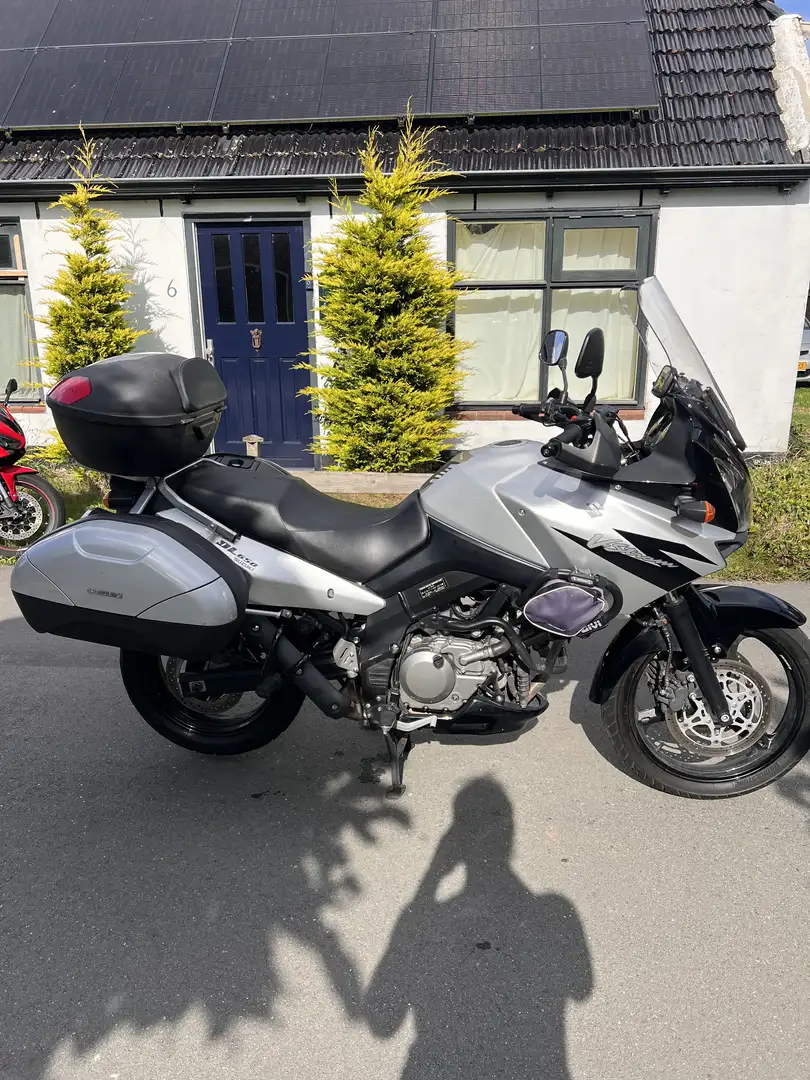 Suzuki V-Strom 650 Grijs - 2