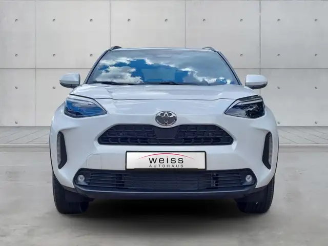 Toyota Yaris Cross view 6