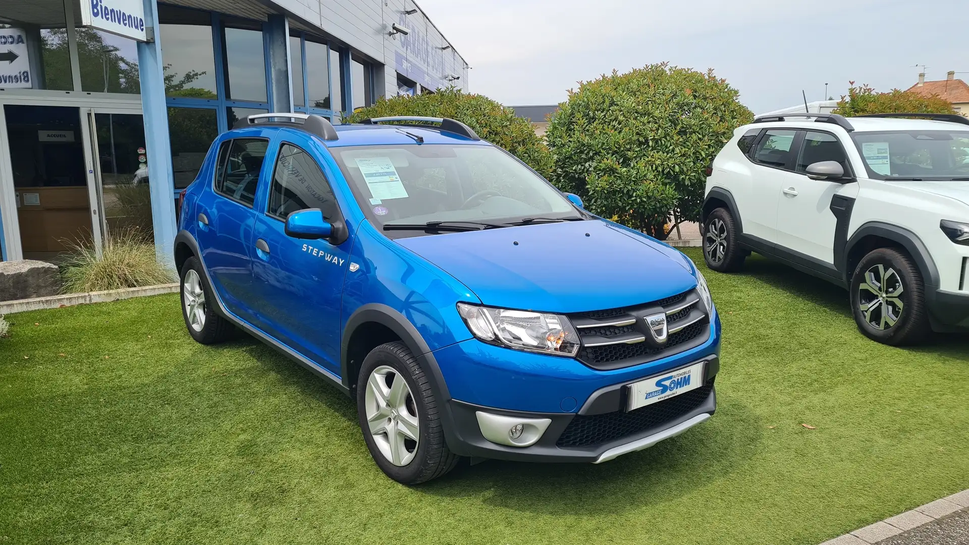 Dacia Sandero 0.9 TCE 90CH STEPWAY PRESTIGE EURO6 Modrá - 1