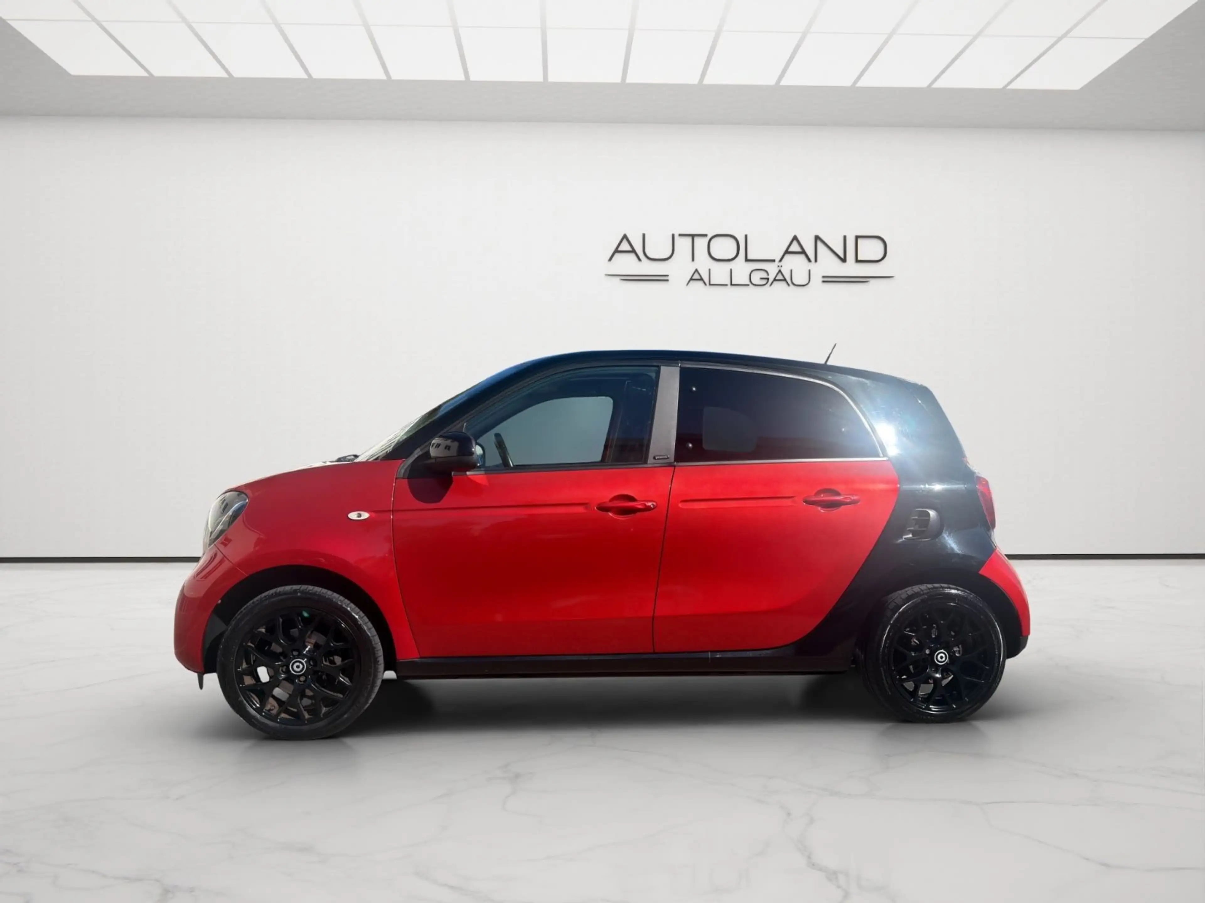 smart forFour passion 1.HAND *AUTOMATIK*NAVI*BT*PANO* — photo 3