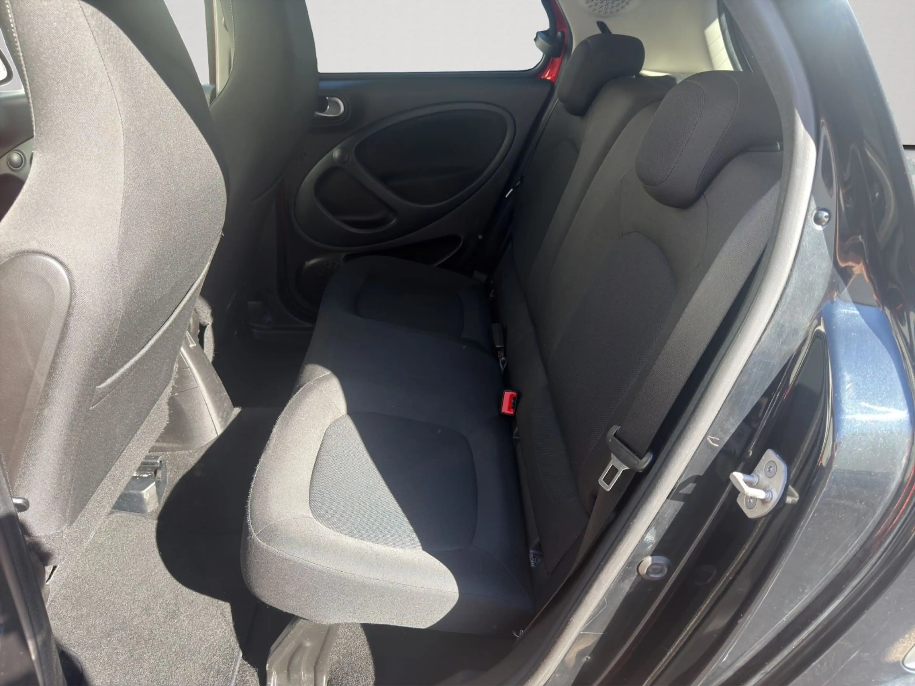 smart forFour passion 1.HAND *AUTOMATIK*NAVI*BT*PANO* — photo 14