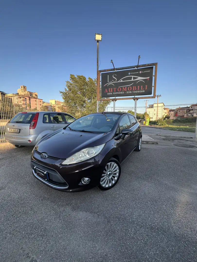 Ford Fiesta 5p 1.4 16v Titanium Gpl - 2
