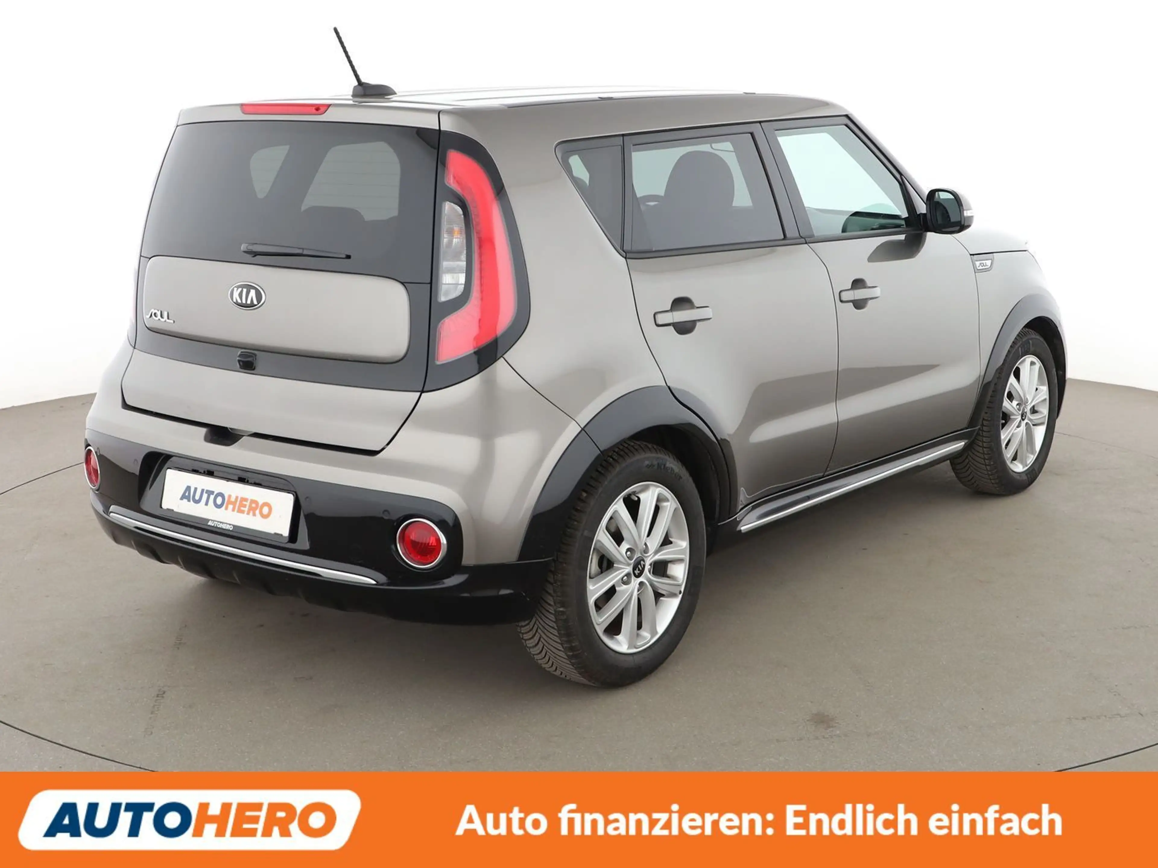 Kia Soul 1.6 GDI Dream Team *NAVI*TEMPO*CAM*PDC*SHZ*JBL* — photo 6