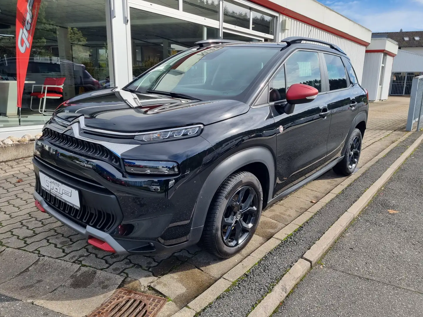 Citroen C3 Aircross PureTech 110 C-Series Schwarz - 1