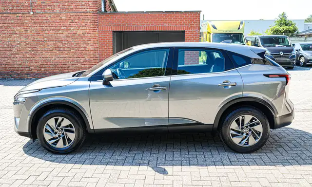 Nissan Qashqai view 8