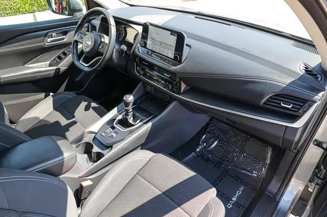 Nissan Qashqai view 19