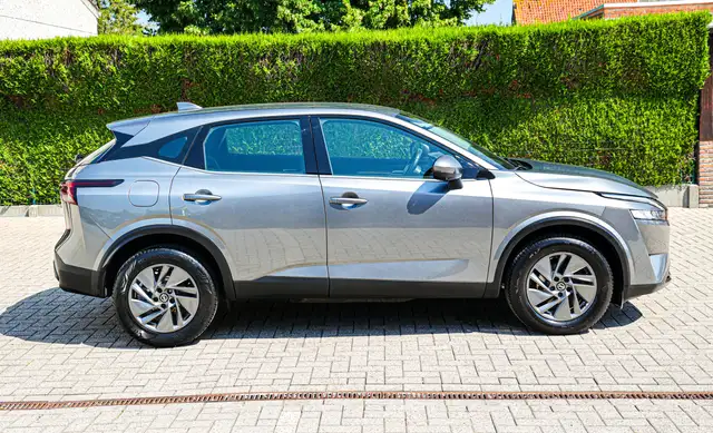 Nissan Qashqai view 4