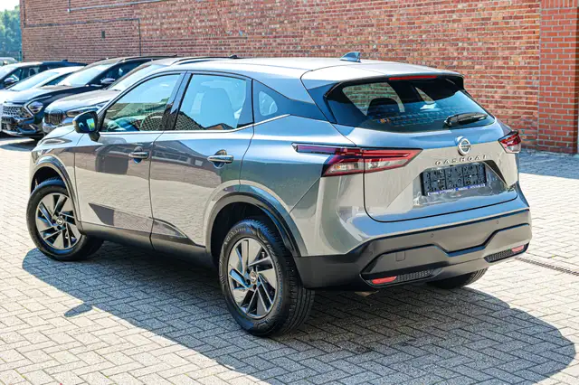 Nissan Qashqai view 7