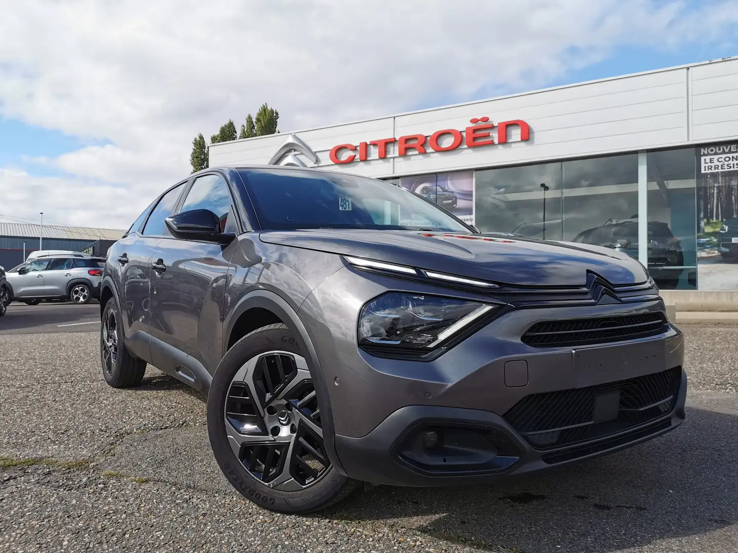 Citroen C4 C4 1.5 BlueHDi Shine Gris - 1