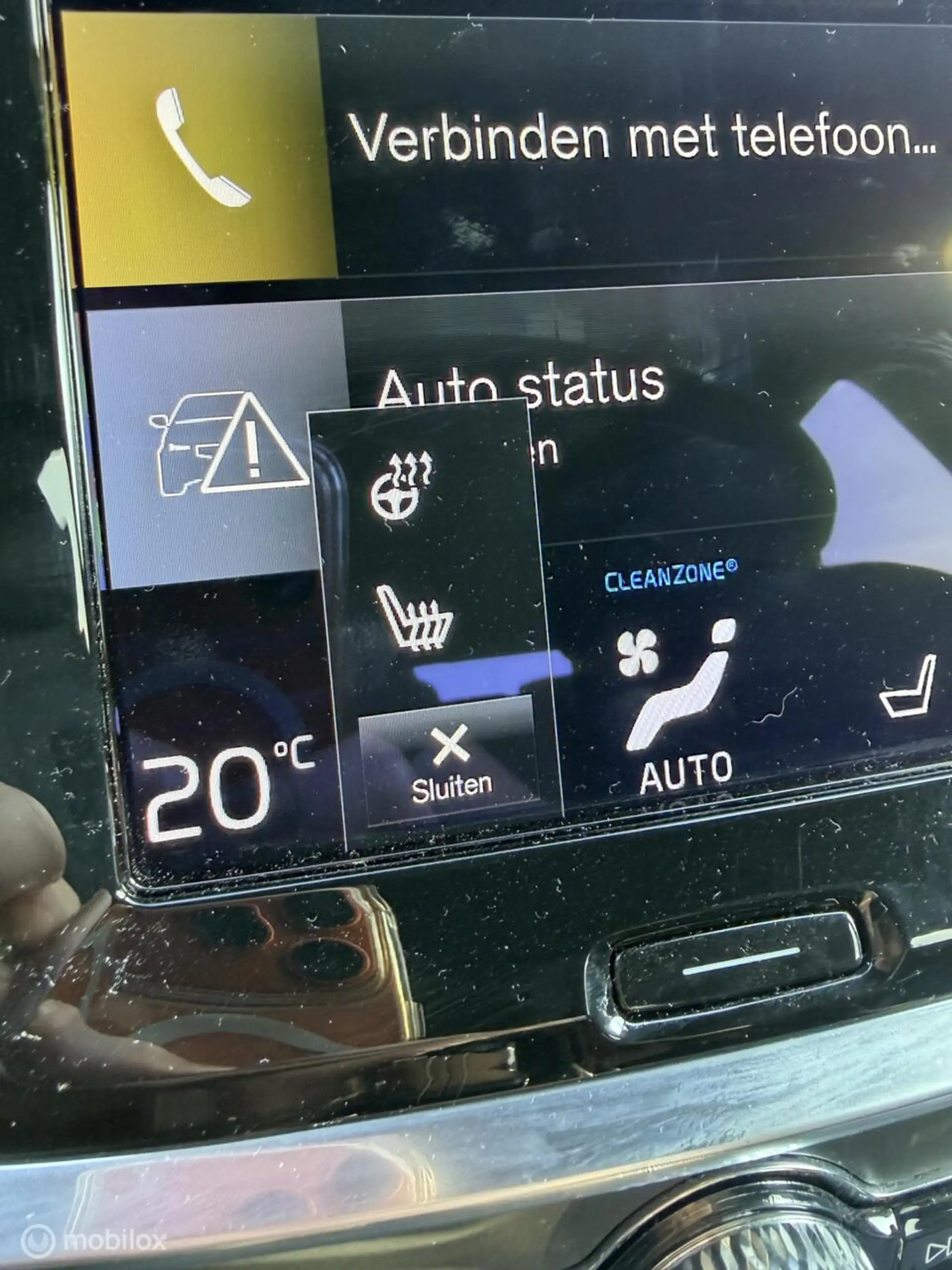 Volvo V60 2.0 T6 Plug-in hybrid AWD Plus Dark LONG RANGE — photo 20
