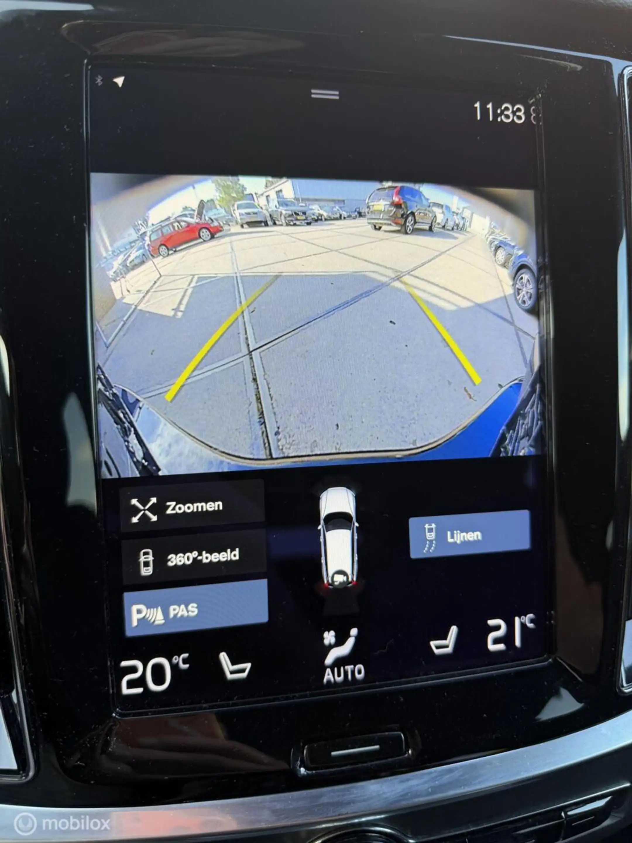 Volvo V60 2.0 T6 Plug-in hybrid AWD Plus Dark LONG RANGE — photo 15