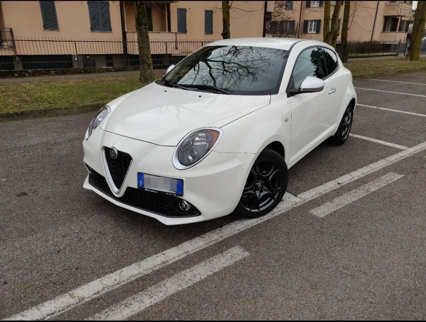 Alfa Romeo MiTo 1.4 tb Urban Gpl 120cv Bianco - 1