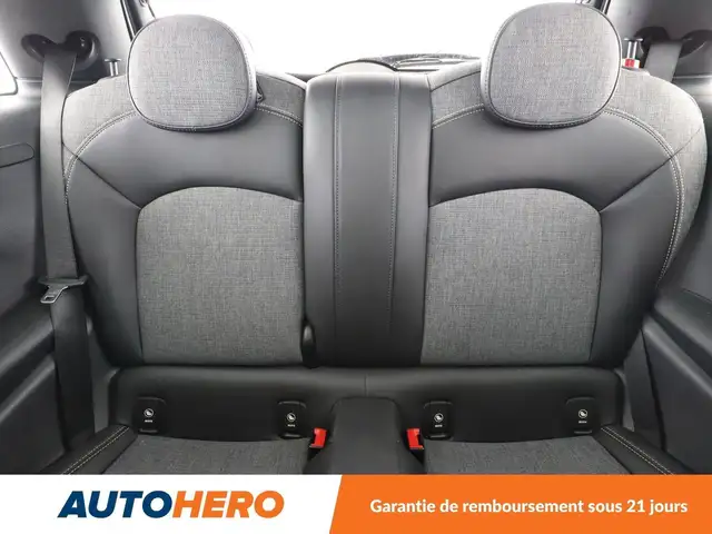 MINI Hatch view 15