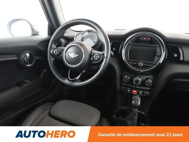 MINI Hatch view 13