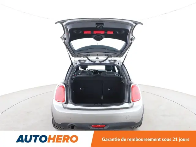 MINI Hatch view 16