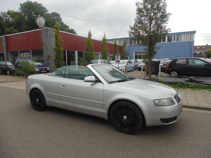 Audi A4 Cabriolet 2.4 V6 Exclusive CABRIO AUTOMAAT