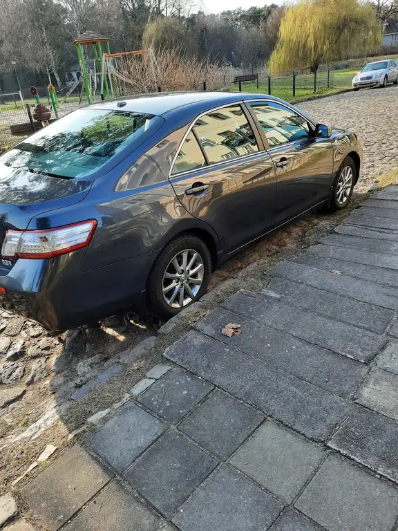 Toyota Camry 2011 из Европы — купить под ключ