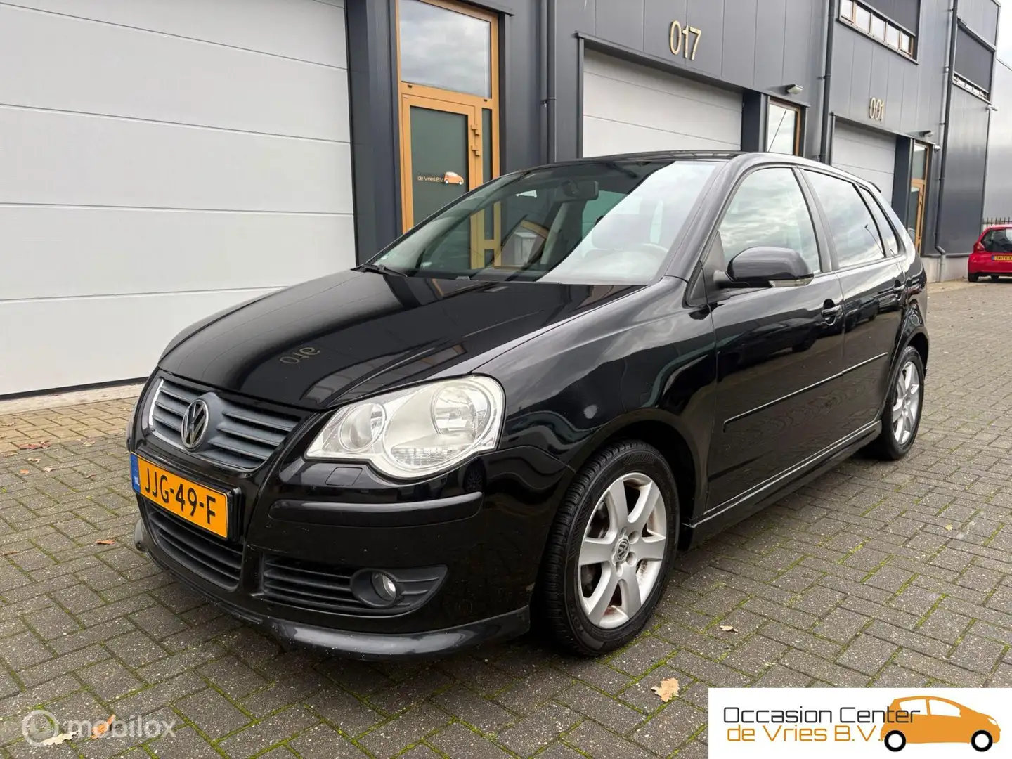 Volkswagen Polo 1.6-16V Airco Velgen Elektr Pakket Bluetooth Noir - 2