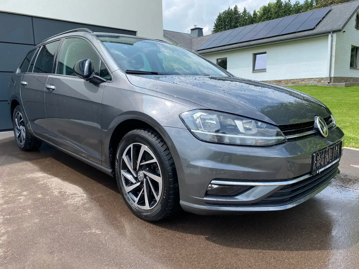 Volkswagen Golf Variant SW 1.0 TSI NAVI - CLIM - CAPT. AV. AR. - GARANTIE Gris - 2