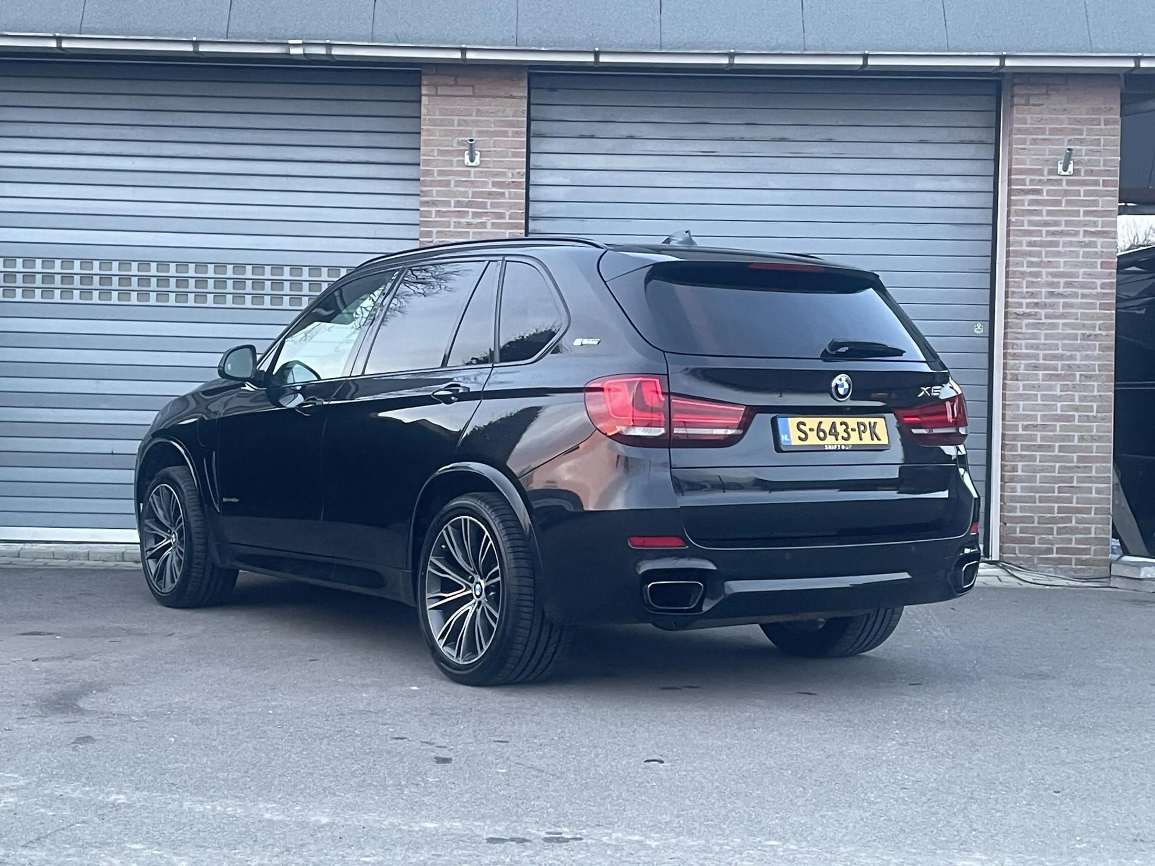 BMW X5 xDrive40e iPerformance M Sport Edition — photo 7