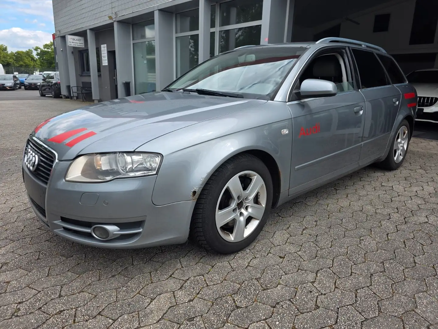 Audi A4 Avant 2.7 TDI Gris - 2