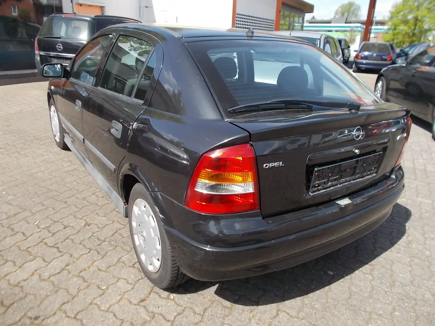 Opel Astra 1.2 16V COMFORT Červená - 2