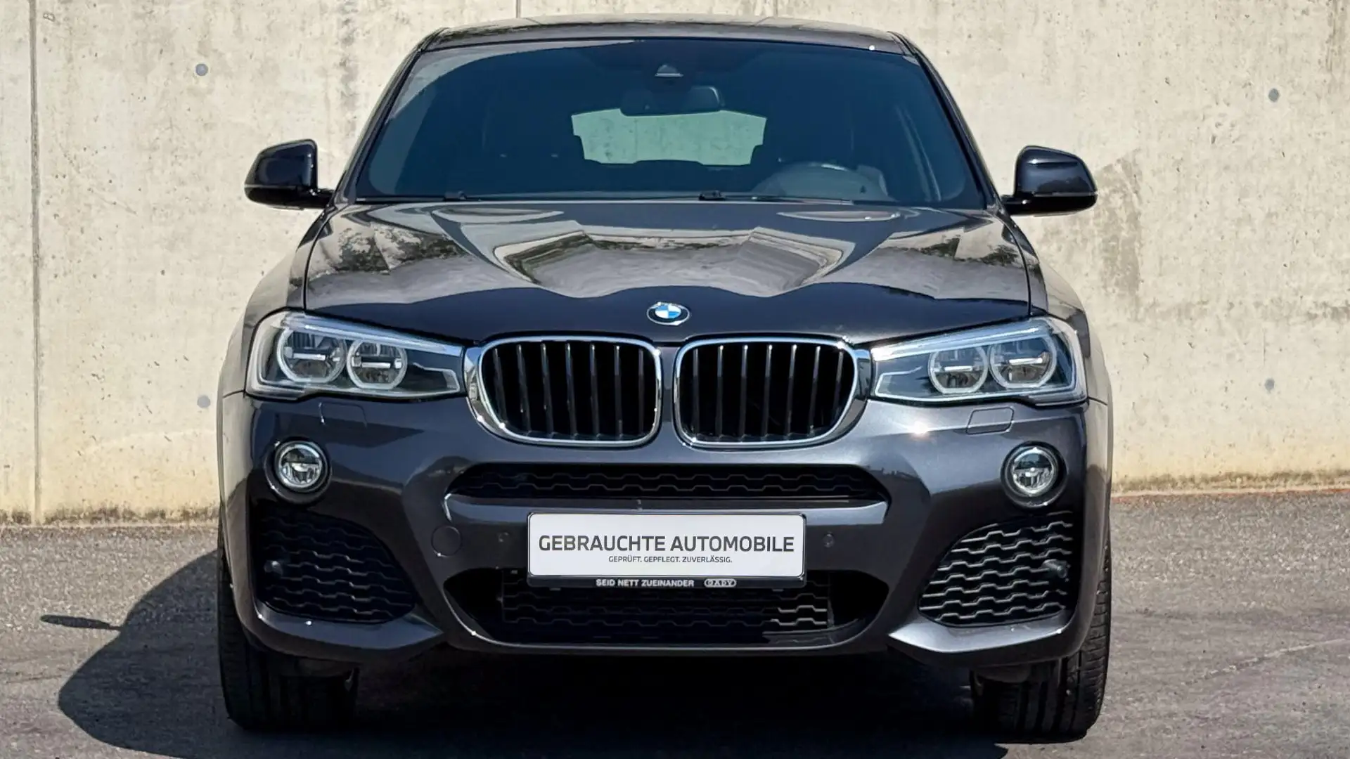 BMW X4 xDrive20d M-Sportpaket Grau - 2
