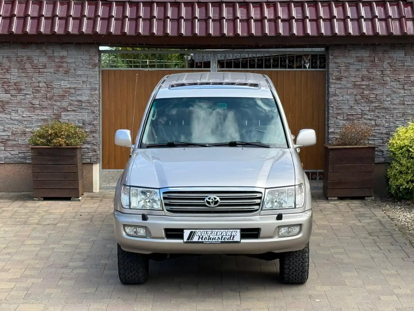 Toyota Land Cruiser 100 TD Executive *2.Hand*Scheckheft* Silber - 2