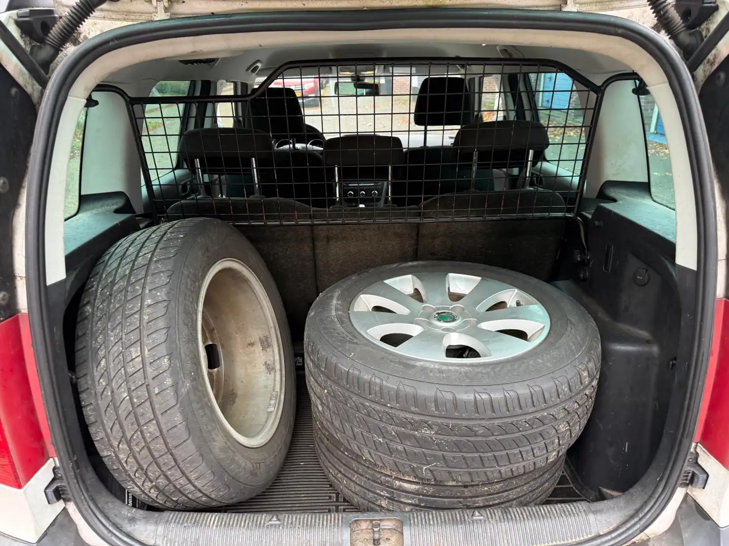 Skoda Yeti 1.4 TSI Comfort Airco Cruise Snow White Wit - 2