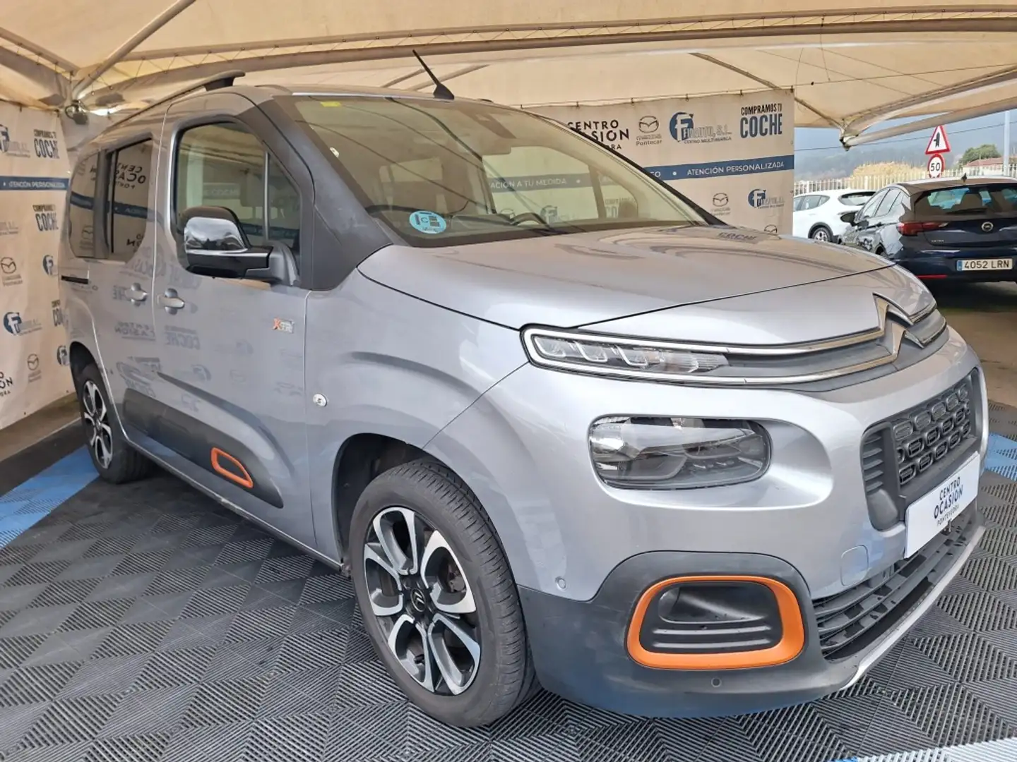 Citroen Berlingo BlueHDi S&S Talla M Shine EAT8 130 Grijs - 1