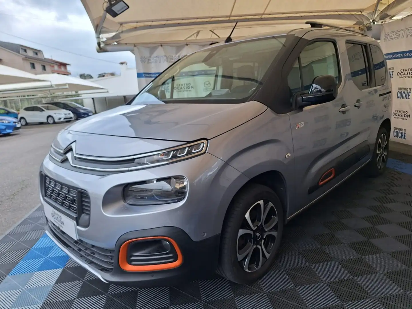 Citroen Berlingo BlueHDi S&S Talla M Shine EAT8 130 Grijs - 2