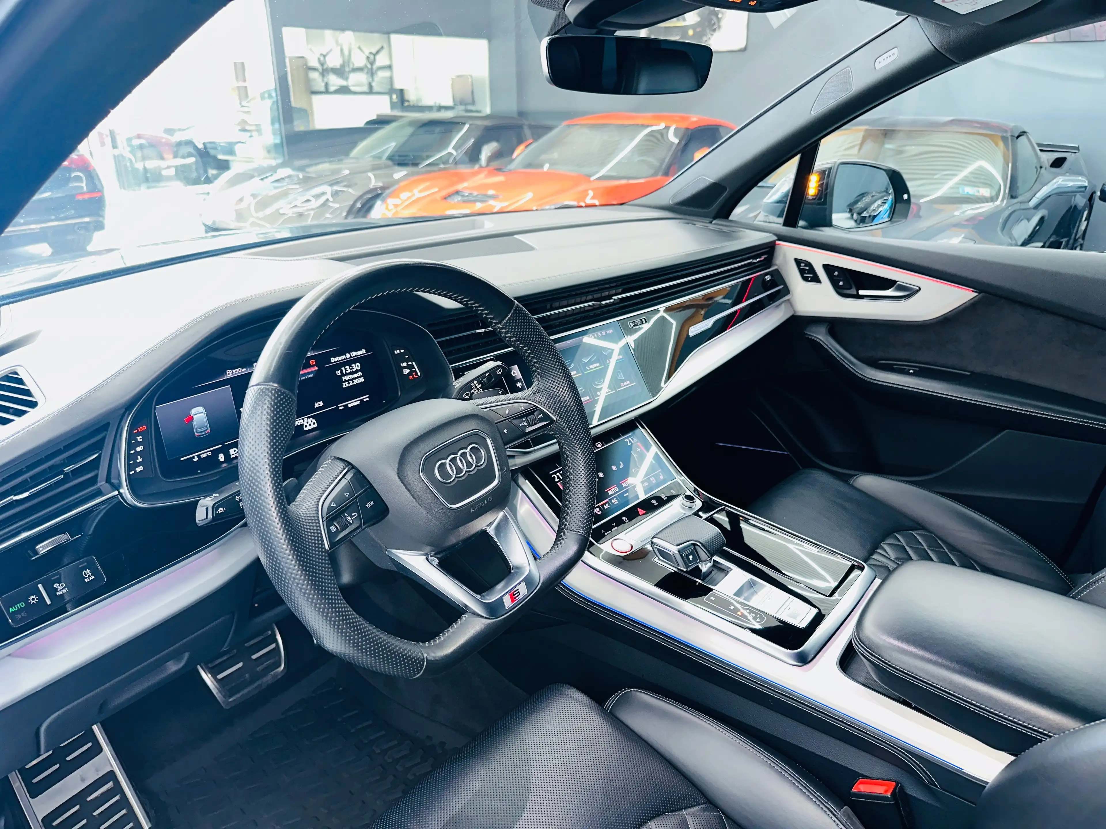 Audi SQ7 4.0 TDI quattro Matrix Scheinwerfer / AHK / — photo 7